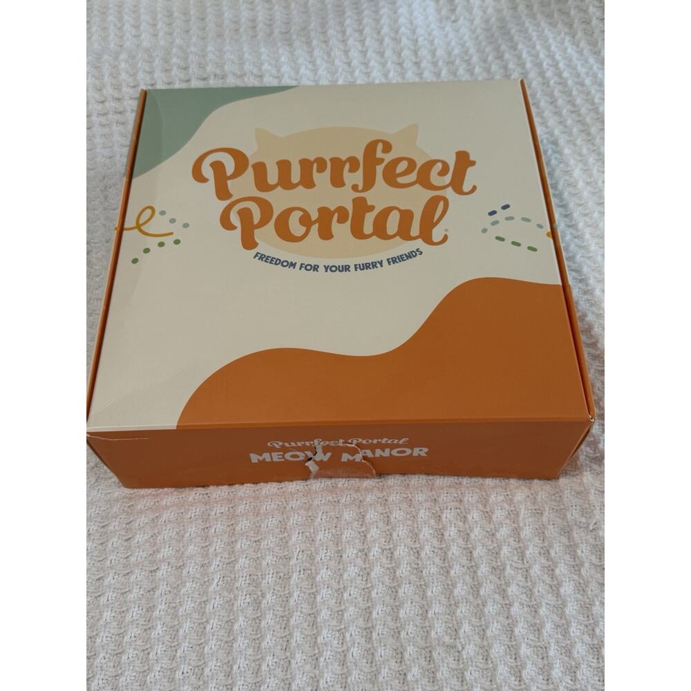 Purrfect Portal Cat Door Interior Cat Door Easy Installation NEW Open Torn Box